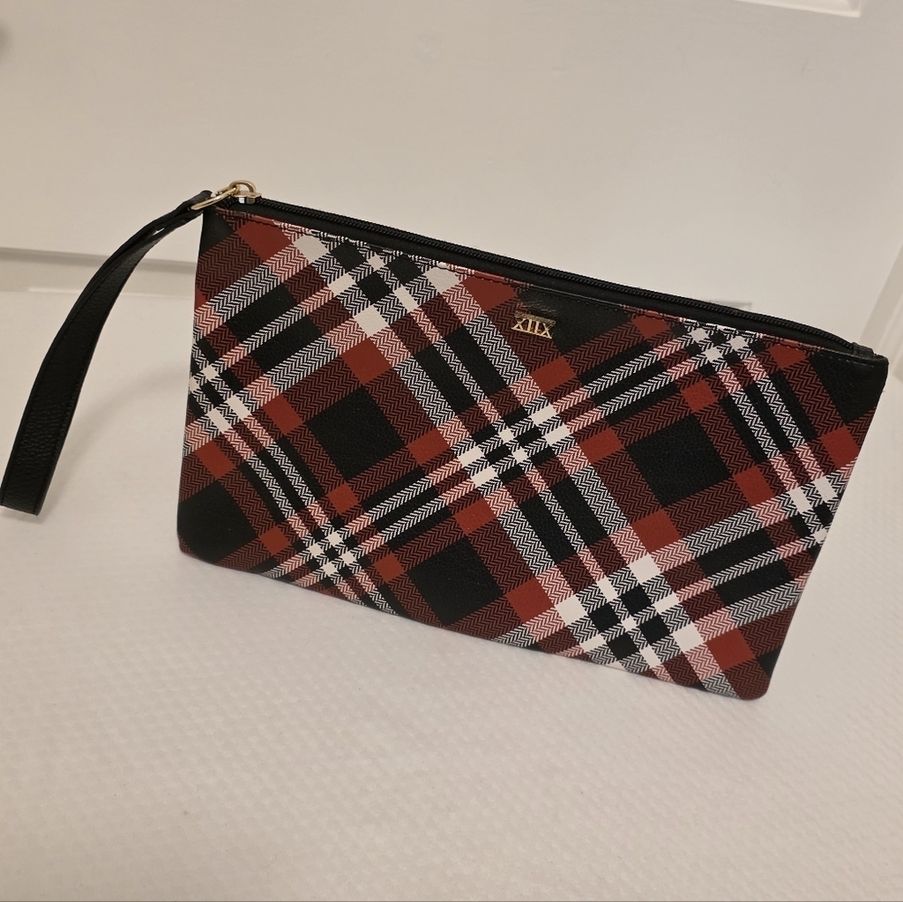 Black, Red, & White Large Wristlet Zip Close